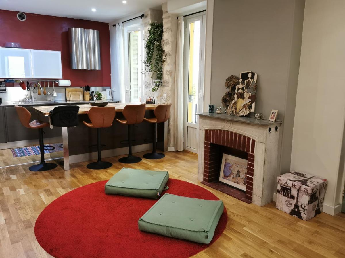 Our Home, Cozy Apartment Two Minutes From The Sea - Clima Νίκαια Εξωτερικό φωτογραφία